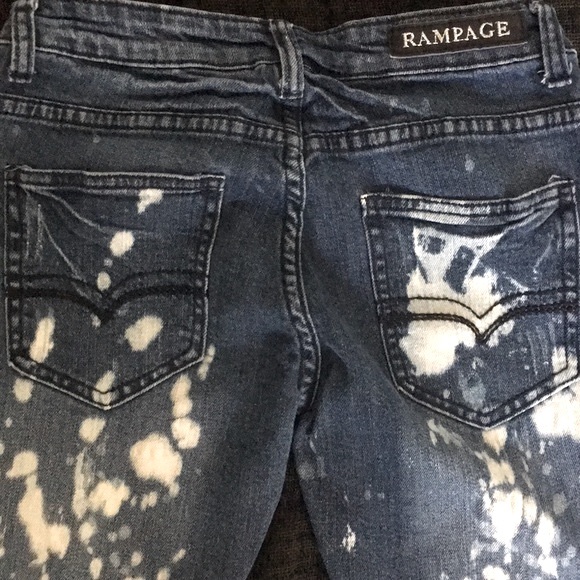 ⭐️Rampage Juniors Blenched, Ripped/Distressed Straight Leg Blue Denim Jeans - Picture 4 of 11